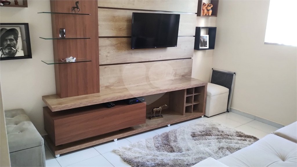 Sobrado à venda com 3 quartos, sendo 1 suíte,  em Penha, São Paulo, SP