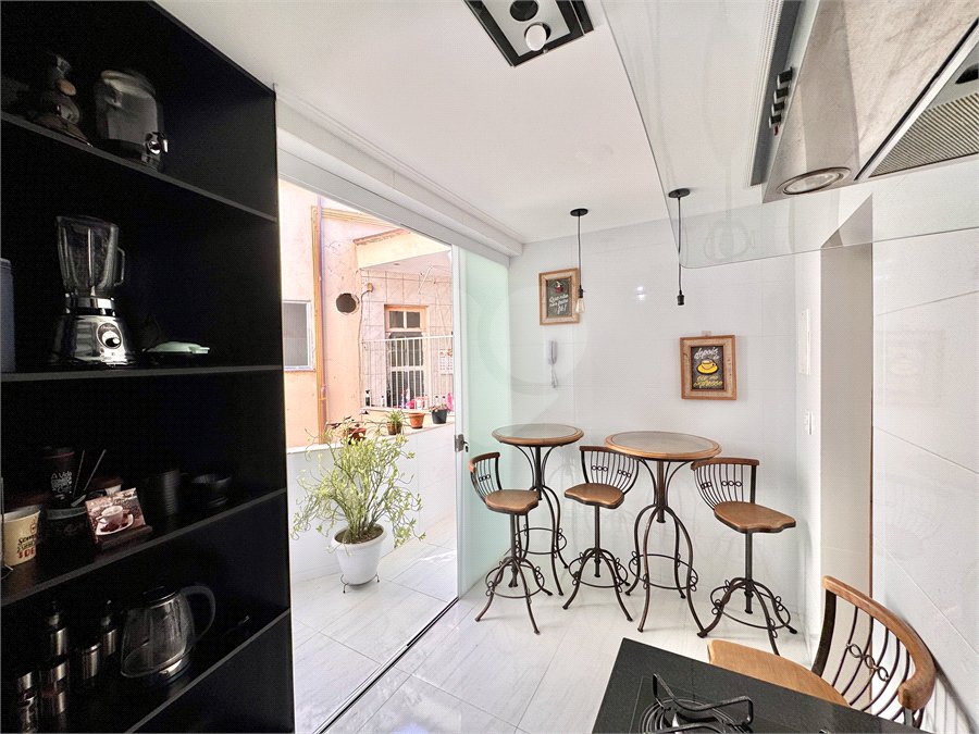 Apartamento à venda com 2 quartos, sendo 1 suíte, em Rio Comprido, Rio de Janeiro, RJ