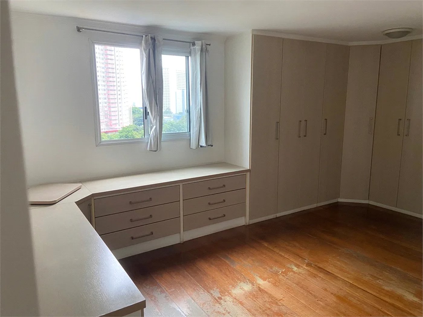 Apartamento à venda com 3 quartos, sendo 1 suíte, em Água Branca, São Paulo, SP