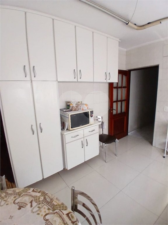 Sobrado à venda com 4 quartos, sendo 2 suítes, em Vila Constança, São Paulo, SP