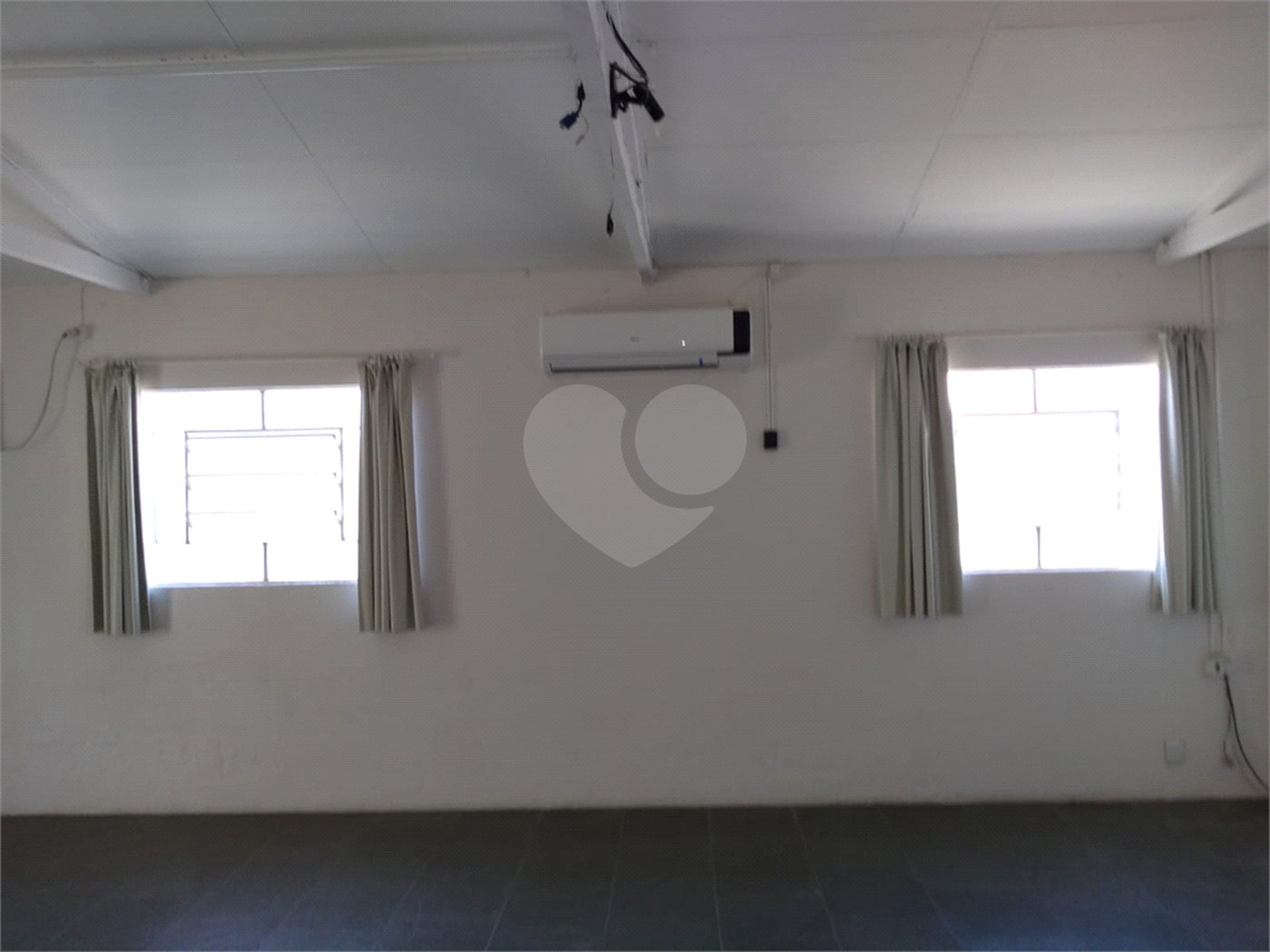 Salão Comercial à venda no Centro, Vinhedo, SP