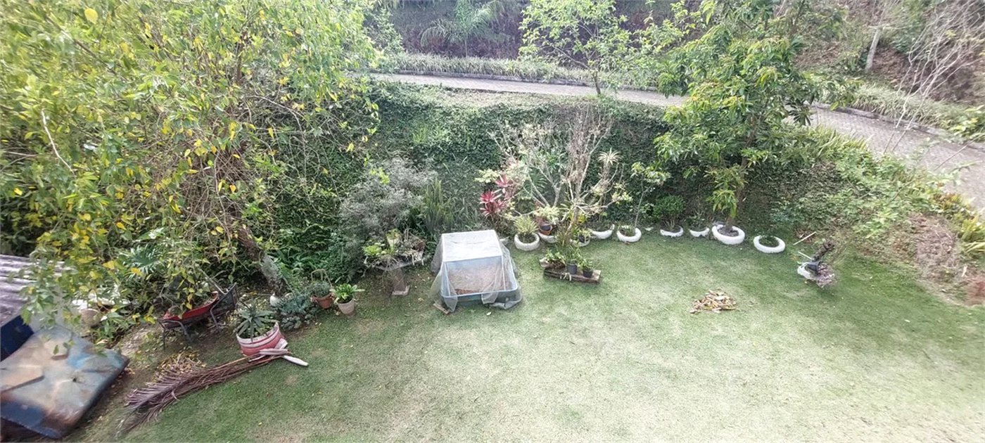 LINDA CHÁCARA A VENDA - CONDOMINIO ALPES D'OURO - BOM JESUS DOS PERDÕES