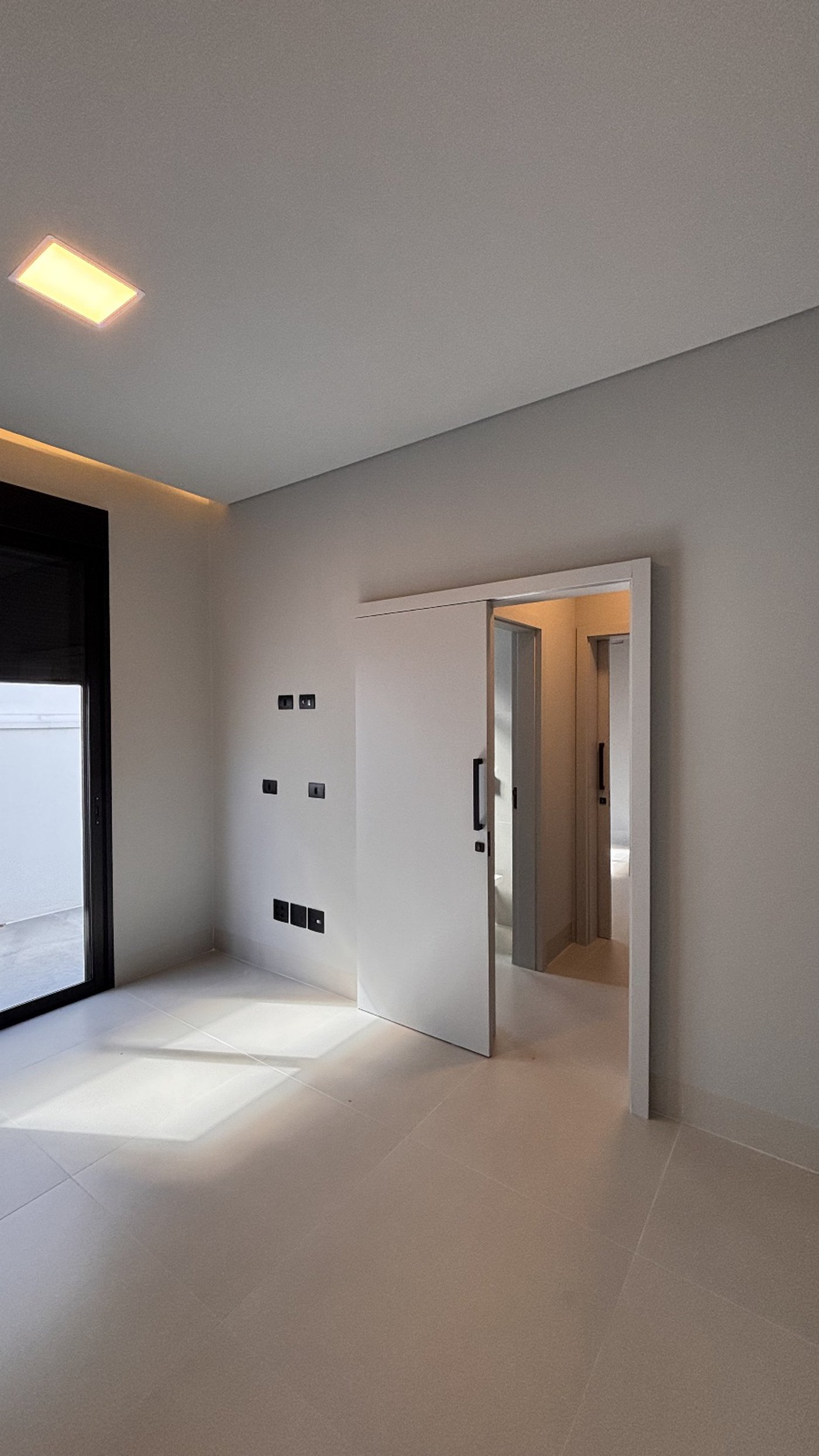 Casa à venda com 4 quartos, sendo 2 suítes, no condomínio Residencial Damha Belvedere, Presidente Prudente - SP
