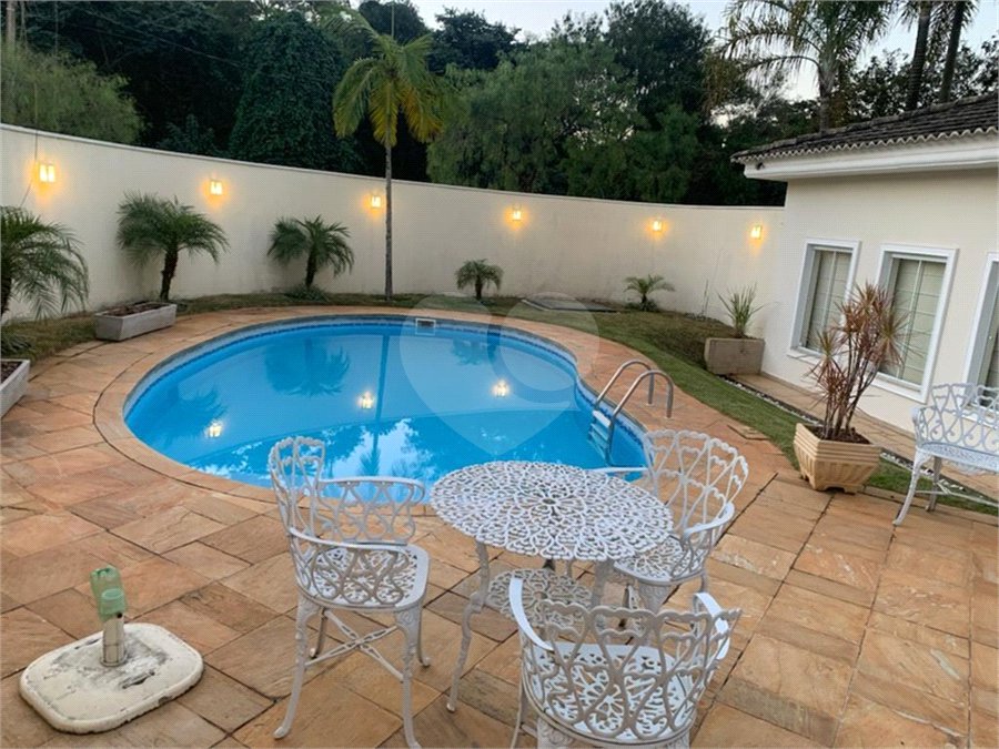Casa à venda com 3 suítes no condomínio Residencial Villa dos Inglezes, Sorocaba - SP