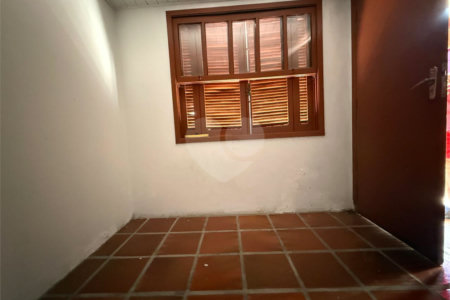Sobrado à venda com 3 quartos em Horto Florestal, São Paulo, SP