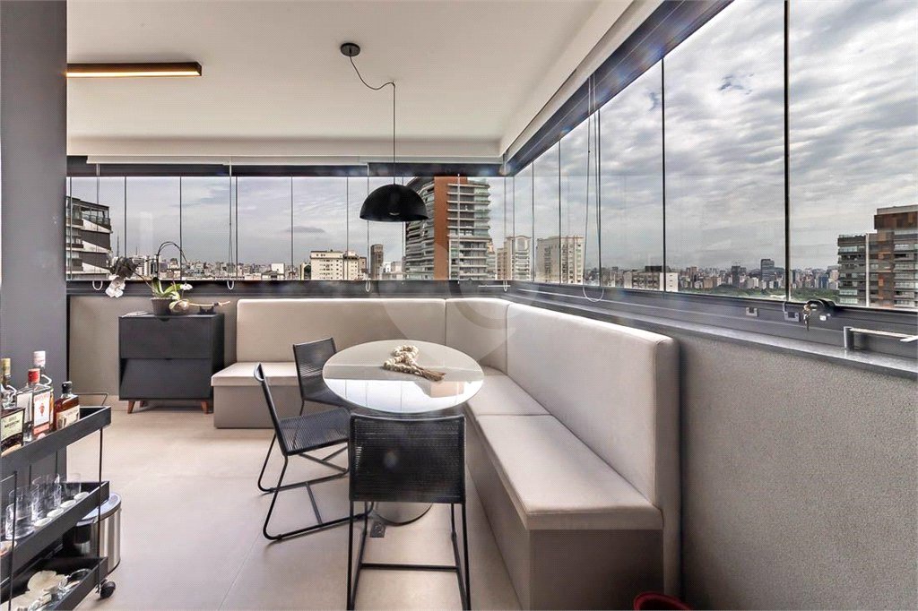 Apartamento à venda com 1 suíte em Pinheiros, São Paulo, SP