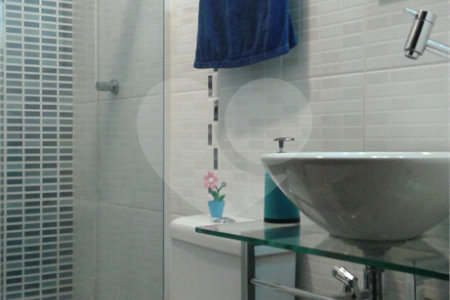 Casa à venda com 3 quartos, sendo 1 suíte, em Vila Mazzei, São Paulo, SP