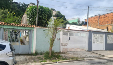 Sobrado à venda com 5 quartos em Vila Germinal, São Paulo, SP