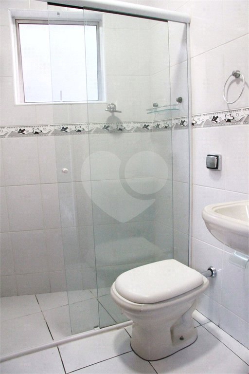 Sobrado à venda com 5 quartos, sendo 1 suíte,  em Jaguaré, São Paulo, SP