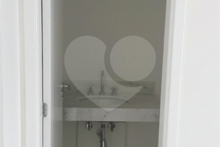Apartamento à venda com 2 suítes em Vila Madalena, São Paulo, SP