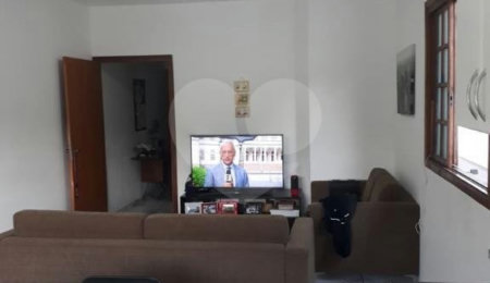 Casa à venda com 2 quartos em Vila Vitório Mazzei, São Paulo, SP