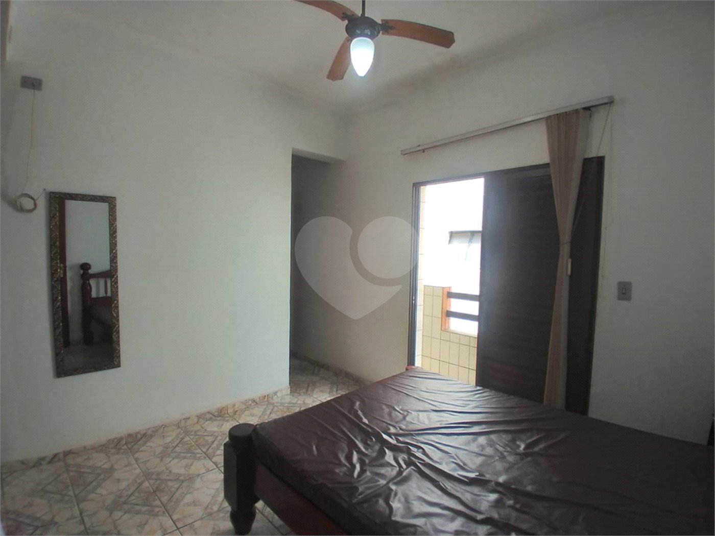 Apartamento à venda com 2 quartos, sendo 1 suíte, em Jardim Praia Grande, Mongaguá, SP