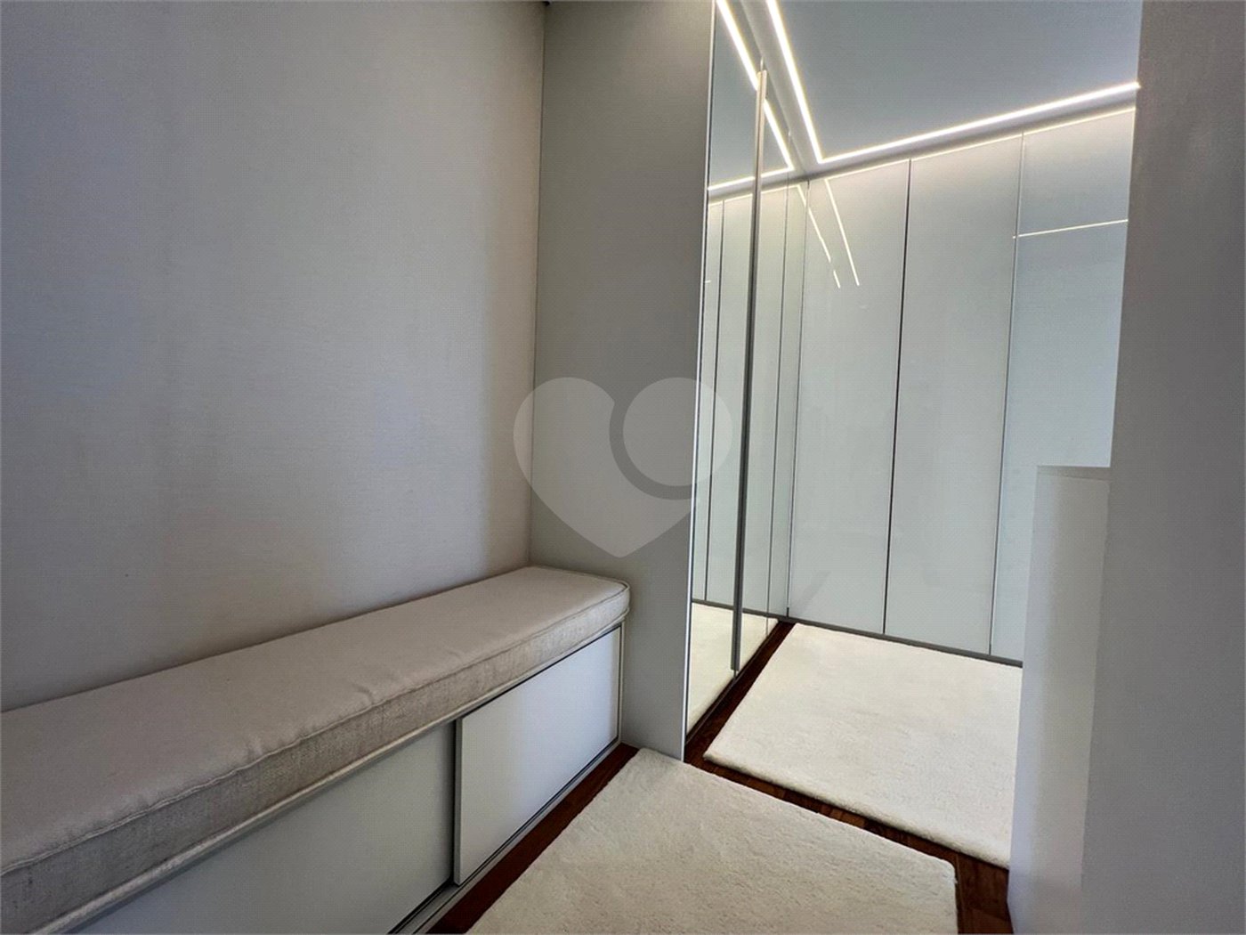 Apartamento para alugar com 4 suítes em Água Fria, São Paulo, SP