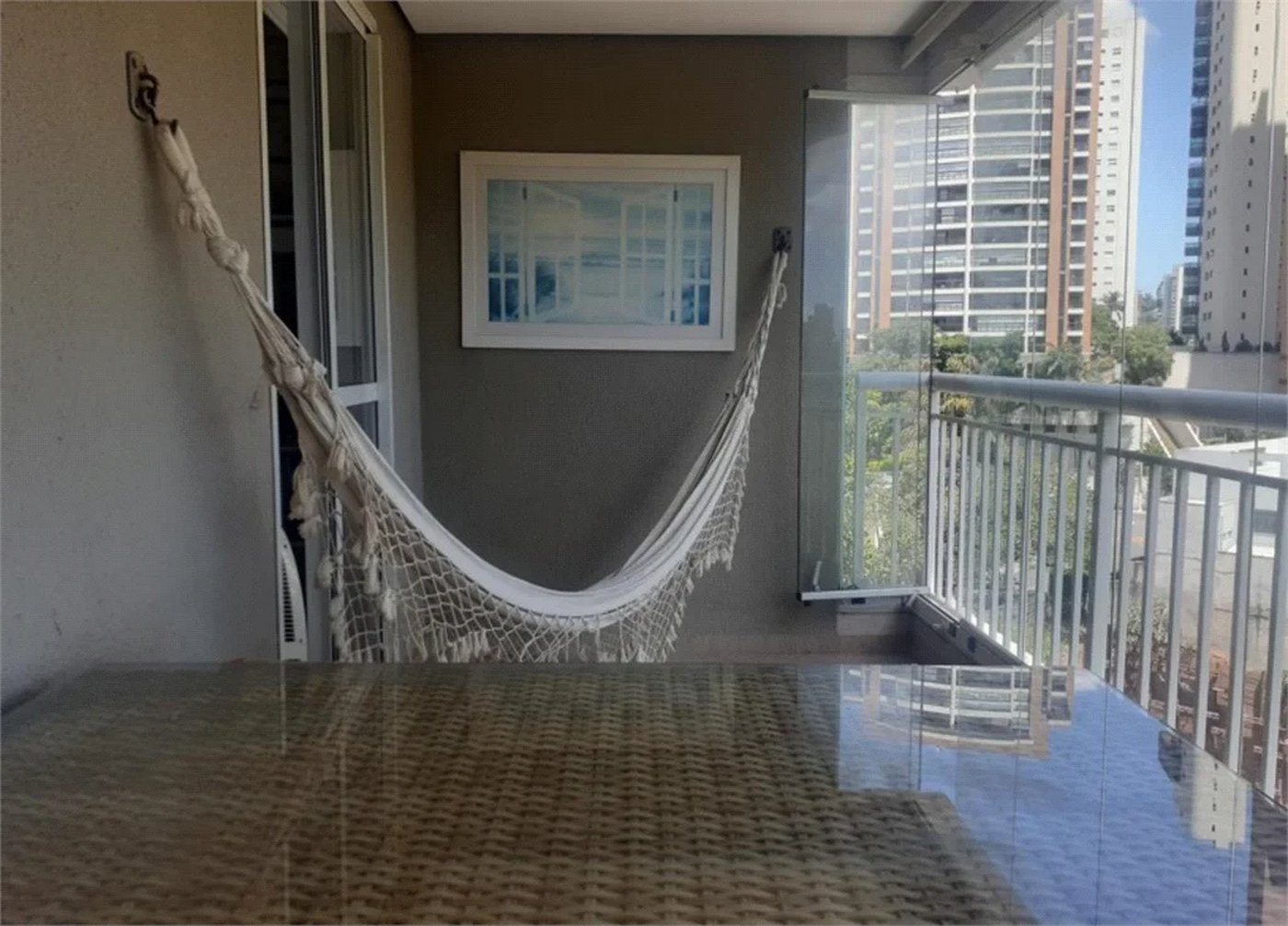 Apartamento à venda com 3 quartos, sendo 1 suíte,  em Vila Andrade, São Paulo, SP
