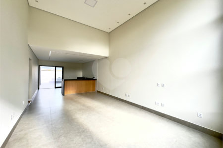 Casa à venda com 3 suítes no condomínio Residencial Phytus, Cabreúva - SP