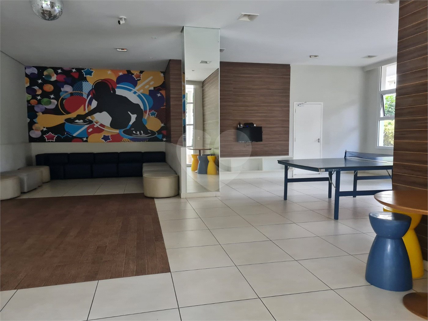 Apartamento à venda com 2 quartos, sendo 1 suíte, em Parque Reboucas, São Paulo, SP