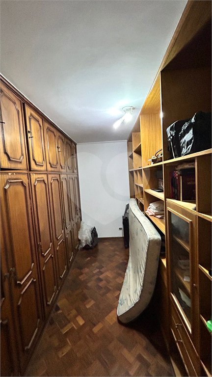 Sobrado à venda com 6 quartos, sendo 1 suíte,  em Sumarezinho, São Paulo, SP