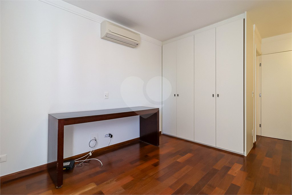 Apartamento à venda com 3 suítes em Cidade Monções, São Paulo, SP