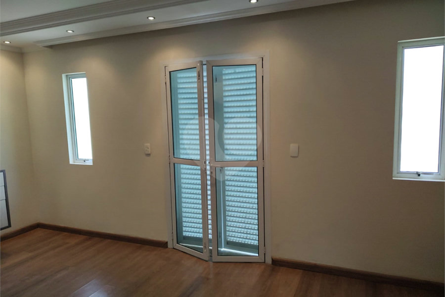 Casa à venda com 4 quartos, sendo 2 suítes, em Casa Verde, São Paulo, SP