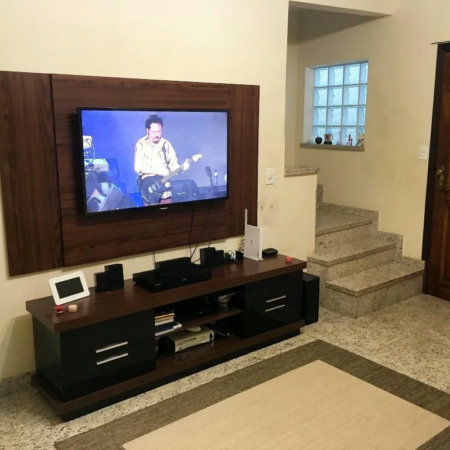 Sobrado à venda com 4 quartos, sendo 1 suíte,  em Jardim Sarah, São Paulo, SP