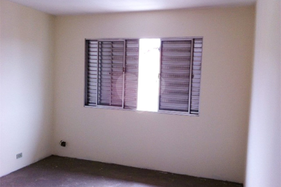 Sobrado à venda com 3 quartos, sendo 1 suíte, em Vila Nova Mazzei, São Paulo, SP