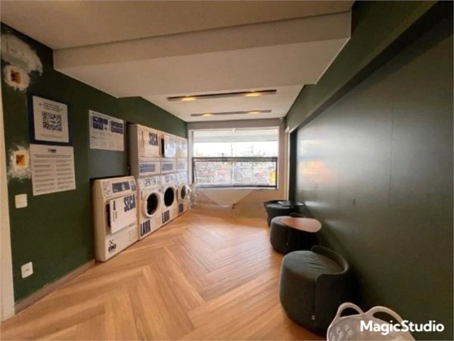Apartamento com 27m², 1 dormitório, à venda na Vila Olímpia.
