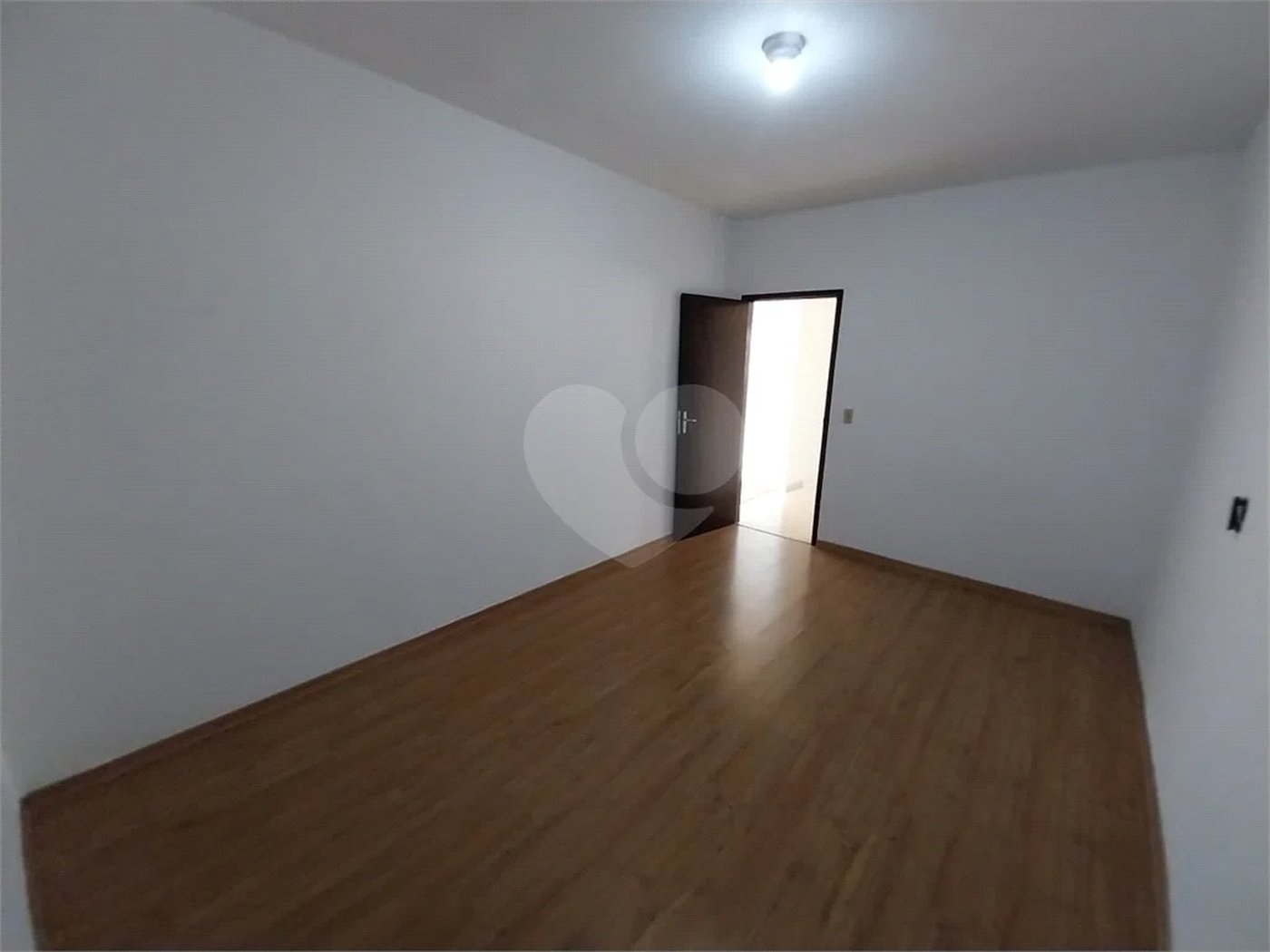 Casa à venda com 3 quartos em Vila Bossi, Louveira, SP