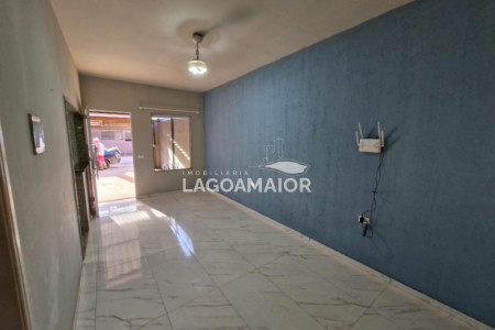 Casa à venda com 2 quartos em Parque Das Mangueiras, Três Lagoas - MS