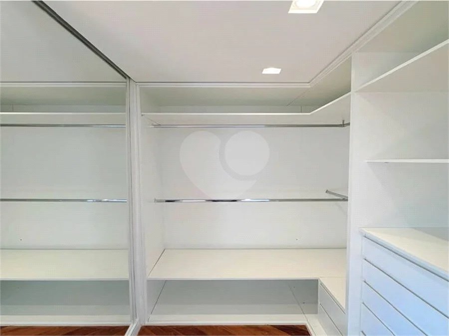 Apartamento para alugar com 2 suítes em Vila Andrade, São Paulo, SP
