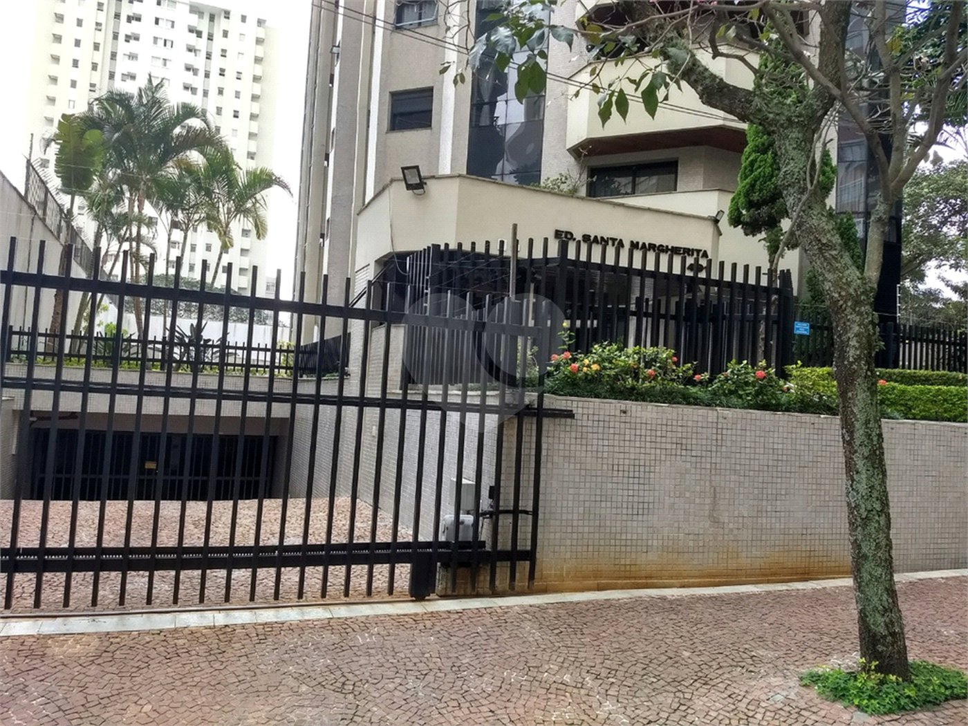 Apartamento à venda com 4 quartos, sendo 3 suítes, em Aclimação, São Paulo, SP