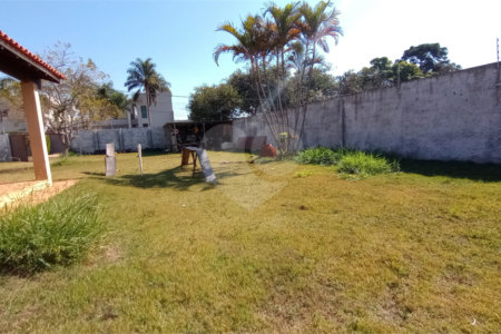 Casa à venda com 2 suítes em Vila Nastri, Itapetininga, SP