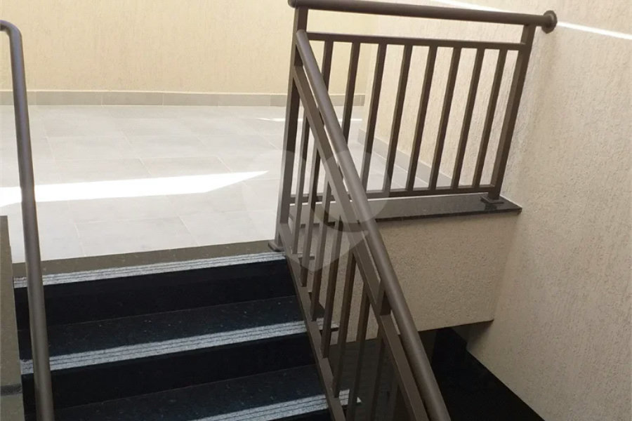 Casa à venda com 2 suítes no condomínio martinha, São Paulo - SP