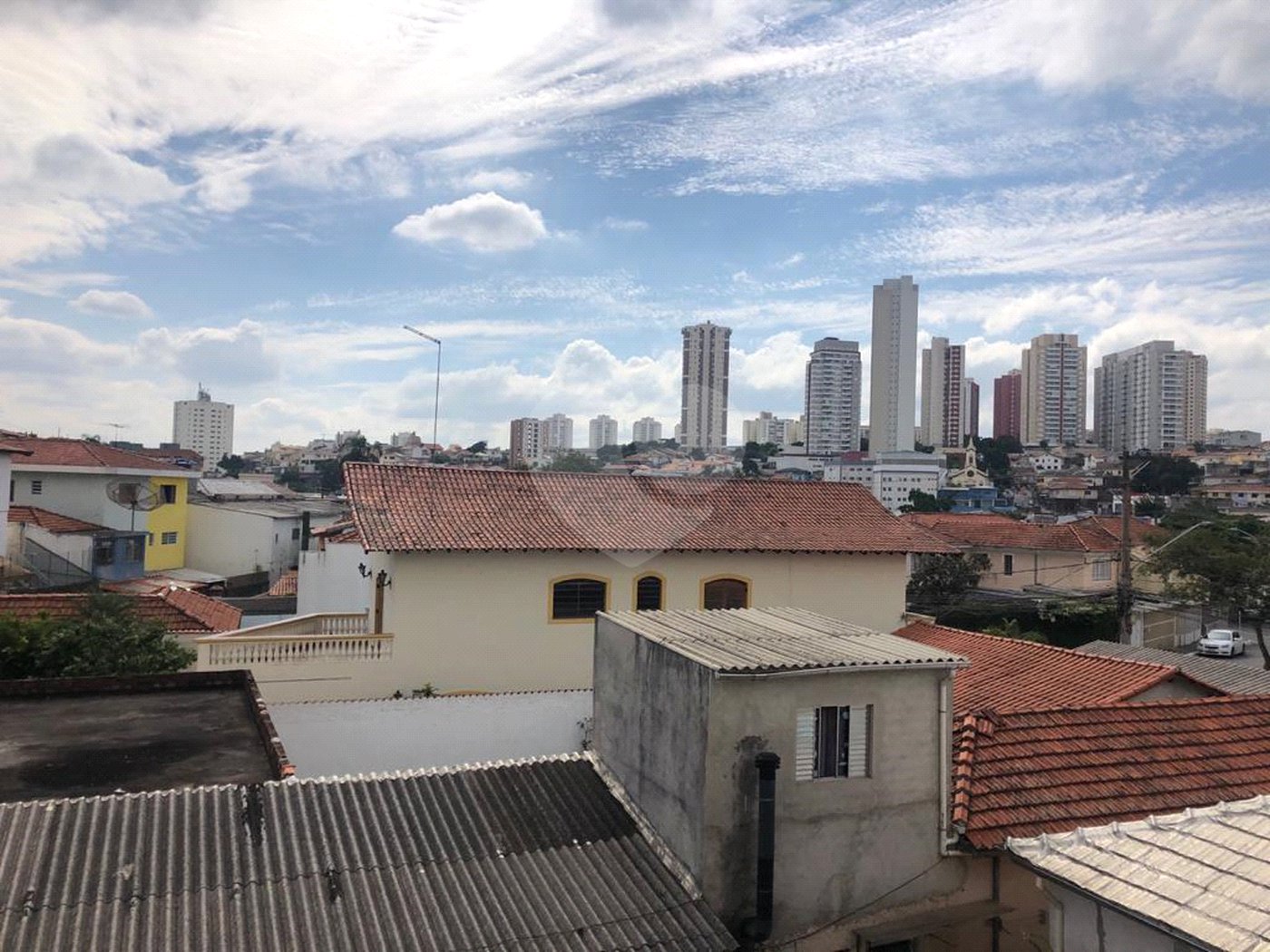 Casa à venda com 2 suítes no condomínio martinha, São Paulo - SP