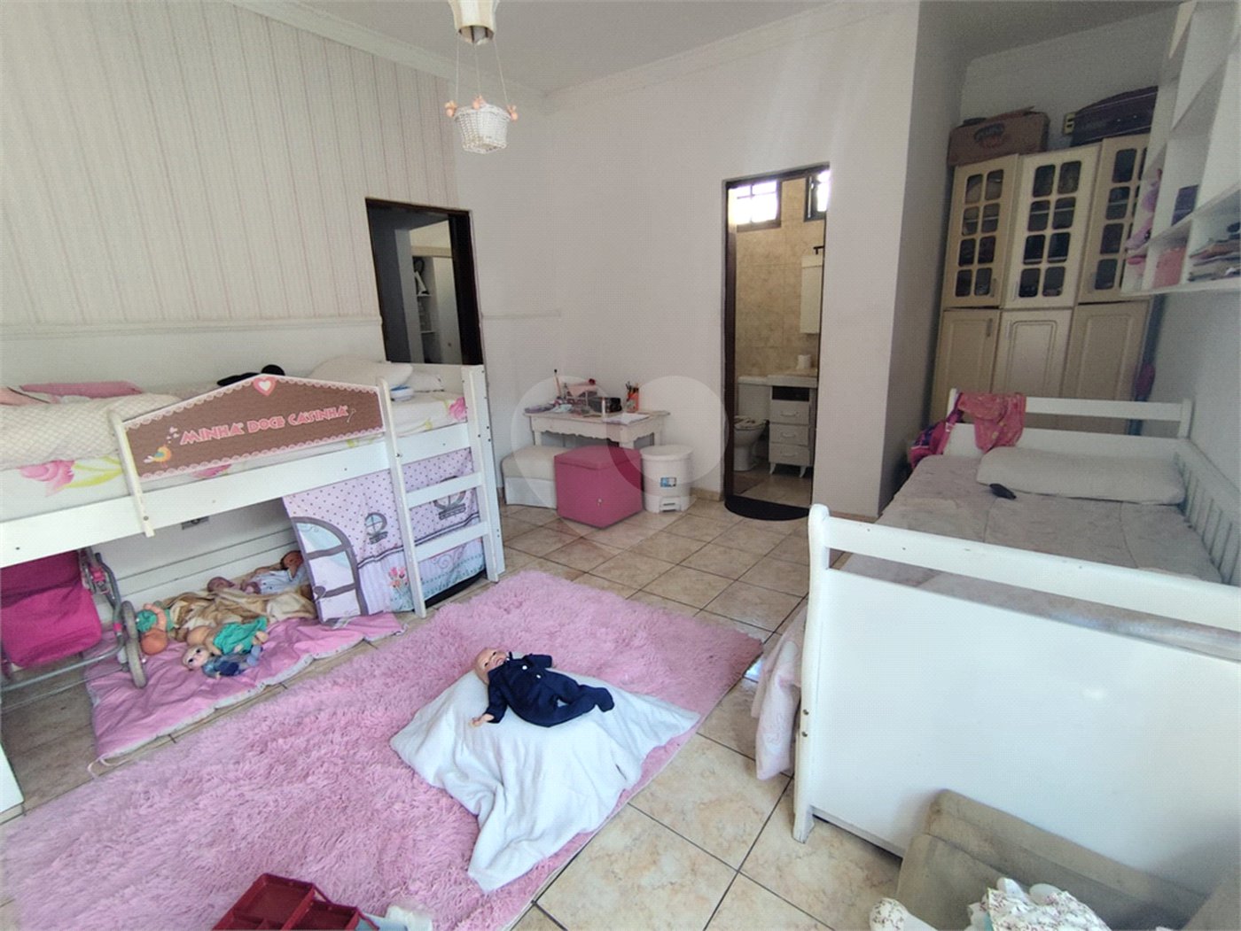 Sobrado à venda com 3 quartos, sendo 1 suíte, em Tremembé, São Paulo, SP