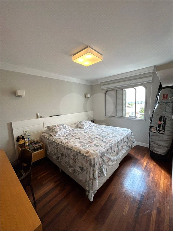 Apartamento à venda com 3 quartos, sendo 1 suíte,  em Parque Novo Mundo, São Paulo, SP
