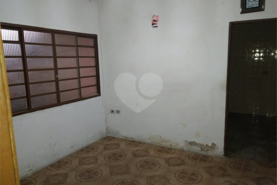 Sobrado à venda com 5 quartos, sendo 1 suíte, em Vila Amália (zona Norte), São Paulo, SP