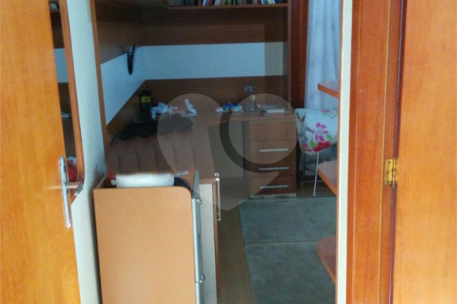 Sobrado à venda com 3 quartos, sendo 1 suíte, em Jardim Virginia Bianca, São Paulo, SP