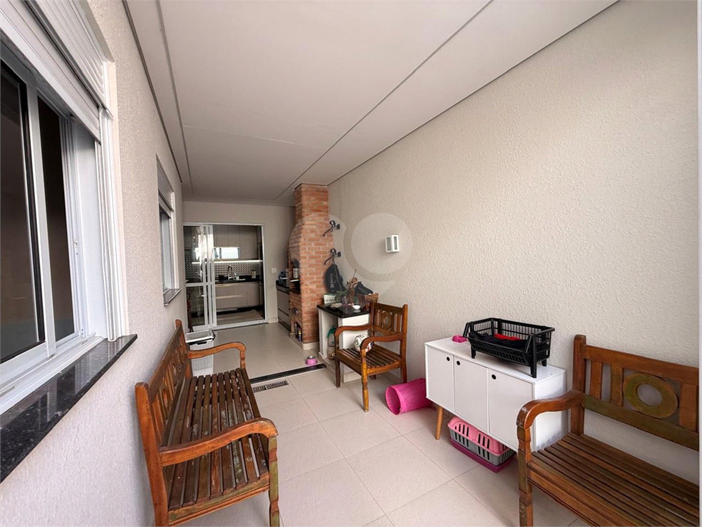Casa à venda com 3 quartos, sendo 1 suíte, no condomínio Vila Rica, Indaiatuba - SP