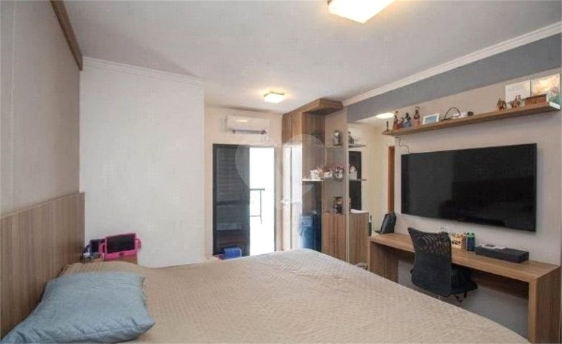 Casa à venda com 3 suítes em Vila Maria Alta, São Paulo, SP
