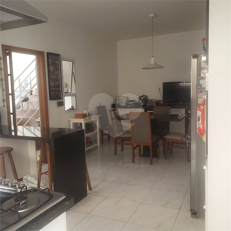 Sobrado à venda com 3 quartos, sendo 1 suíte, em Tremembé, São Paulo, SP