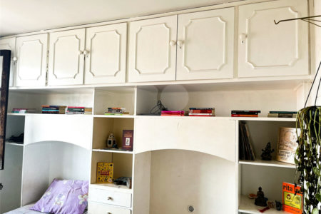 Casa à venda com 3 quartos, sendo 1 suíte, em Vila Marari, São Paulo, SP