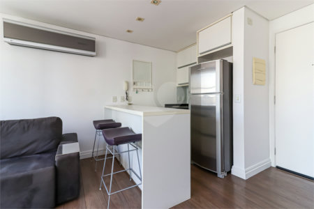 Duplex à venda com 1 suíte em Vila Nova Conceição, São Paulo, SP