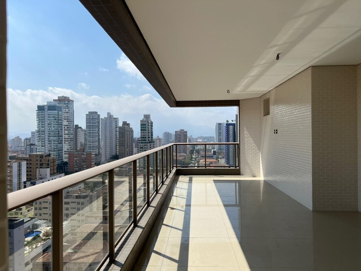 Apartamento com 3 dormitórios à venda, 210 m² por R$ 3.300.000,00 - Boqueirão - Santos/SP