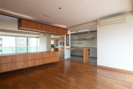 Apartamento à venda com 3 suítes em Brooklin, São Paulo, SP
