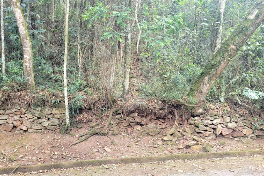 Terreno à venda em Serra da Cantareira, Mairiporã, SP