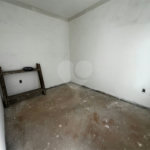 Casa à venda com 3 quartos, sendo 1 suíte, no condomínio Lago dos Ipês, Itapetininga - SP