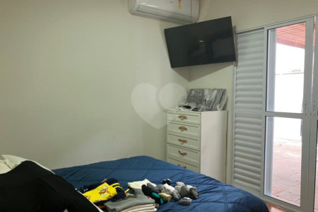 Sobrado à venda com 4 quartos, sendo 2 suítes, em Jardim São Bento, São Paulo, SP
