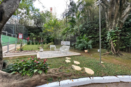 Apartamento à venda com 3 quartos em Jardim Londrina, São Paulo, SP