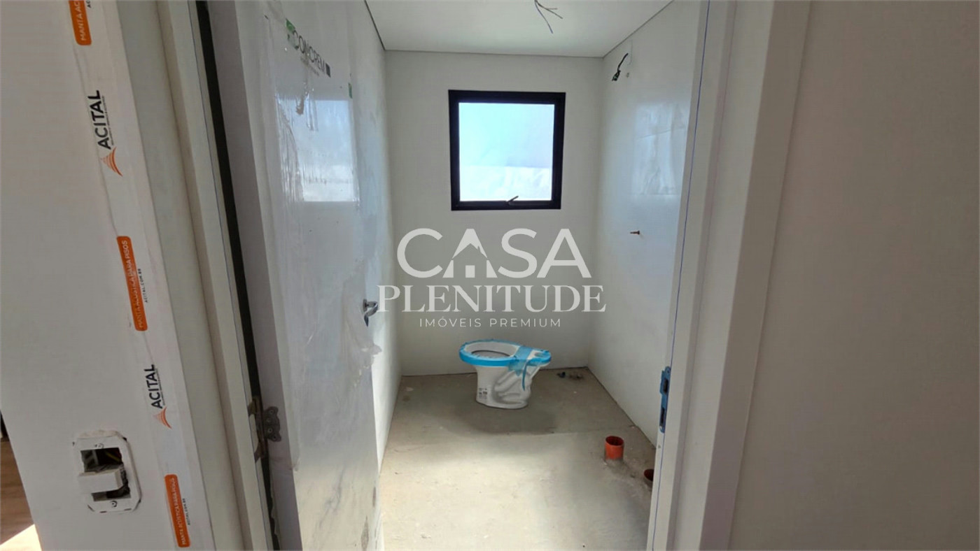 Duplex à venda ou para alugar com 4 quartos, sendo 5 suítes, em Parque Campolim, Sorocaba, SP