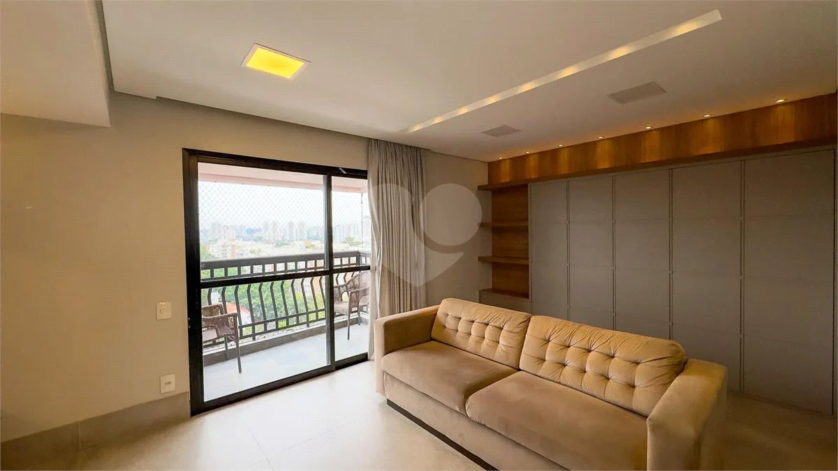 Apartamento à venda com 3 quartos, sendo 1 suíte, em Chácara Santo Antônio, São Paulo, SP
